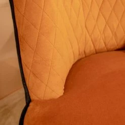 Pirouette Paris Fauteuils Fauteuil En Velours Matelassé Terracotta Pieds En Métal Noir -Chaise Soldes 2024 fauteuil en velours matelasse terracotta pieds en metal noir 2