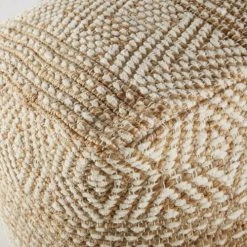 Maisons Du Monde Poufs Pouf En Jute Et Coton Beige Et Blanc à Motifs Graphique -Chaise Soldes 2024 pouf en jute et coton beige et blanc a motifs graphique 1000 1 19 215187 3