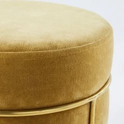 Maisons Du Monde Poufs Pouf En Velours Jaune Et Métal Doré -Chaise Soldes 2024 pouf en velours jaune et metal dore 1000 16 37 202741 2